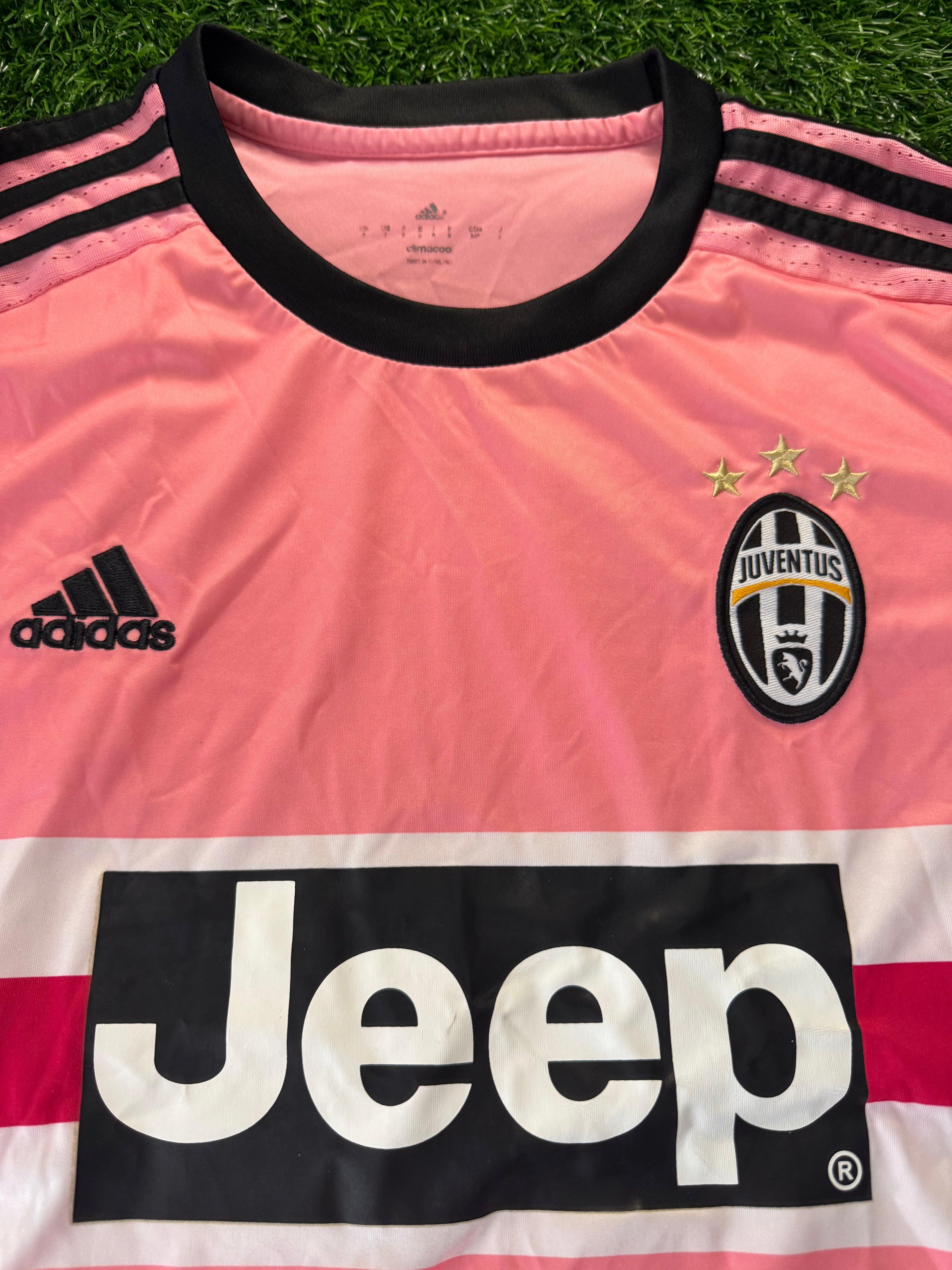 Juventus 2015/16 Pink Away Jersey