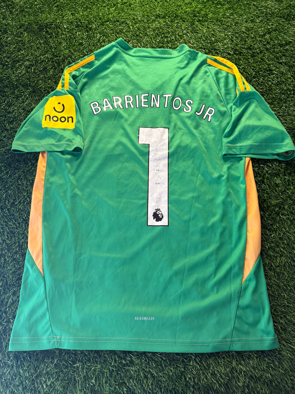 Newcastle United 2024/25 Goalkeeper Jersey – Barrientos Jr #1