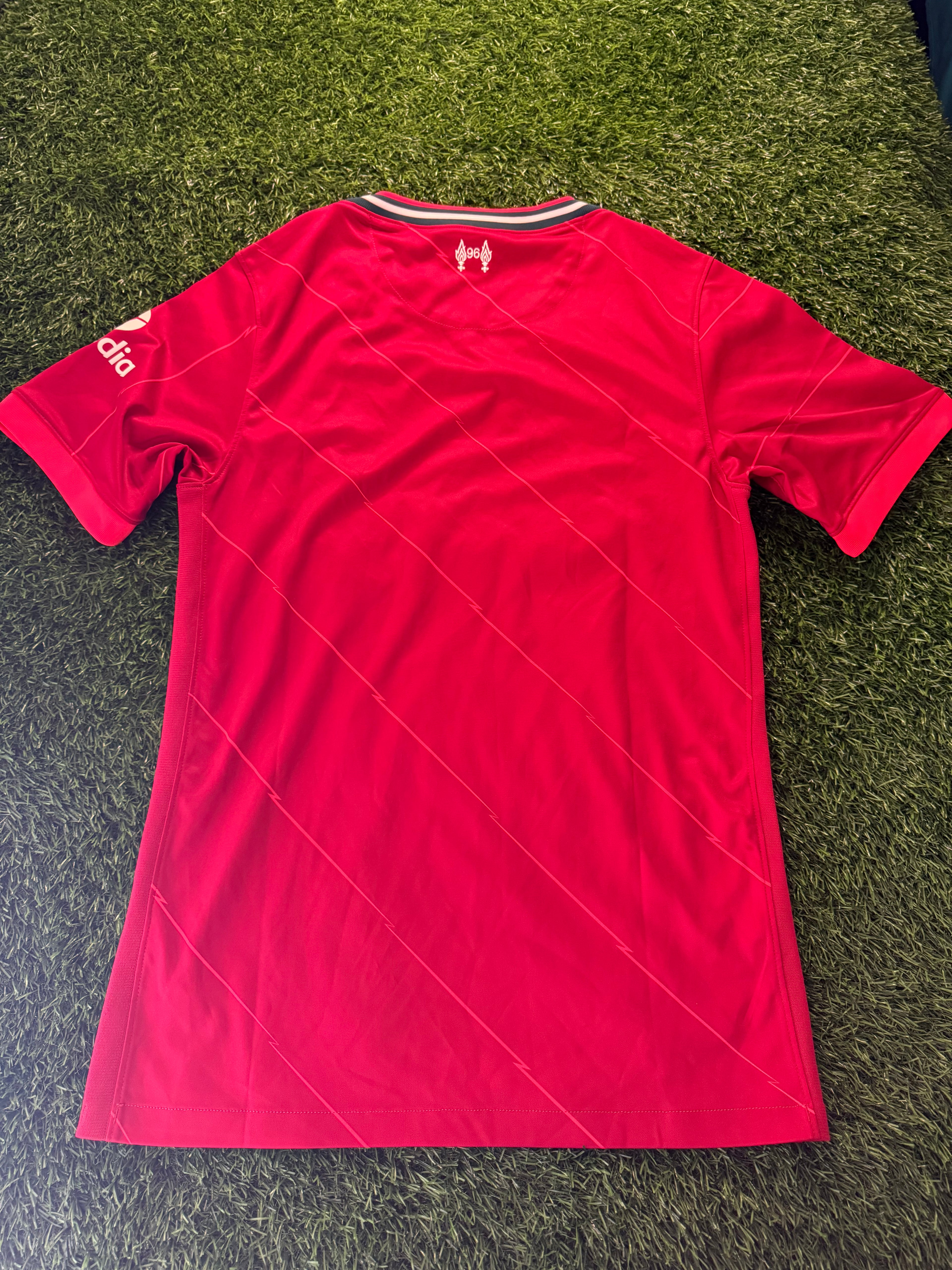 Liverpool 2021/22 Home Jersey