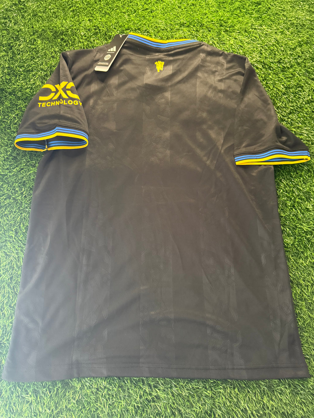 Manchester United 2025/26 Third Jersey
