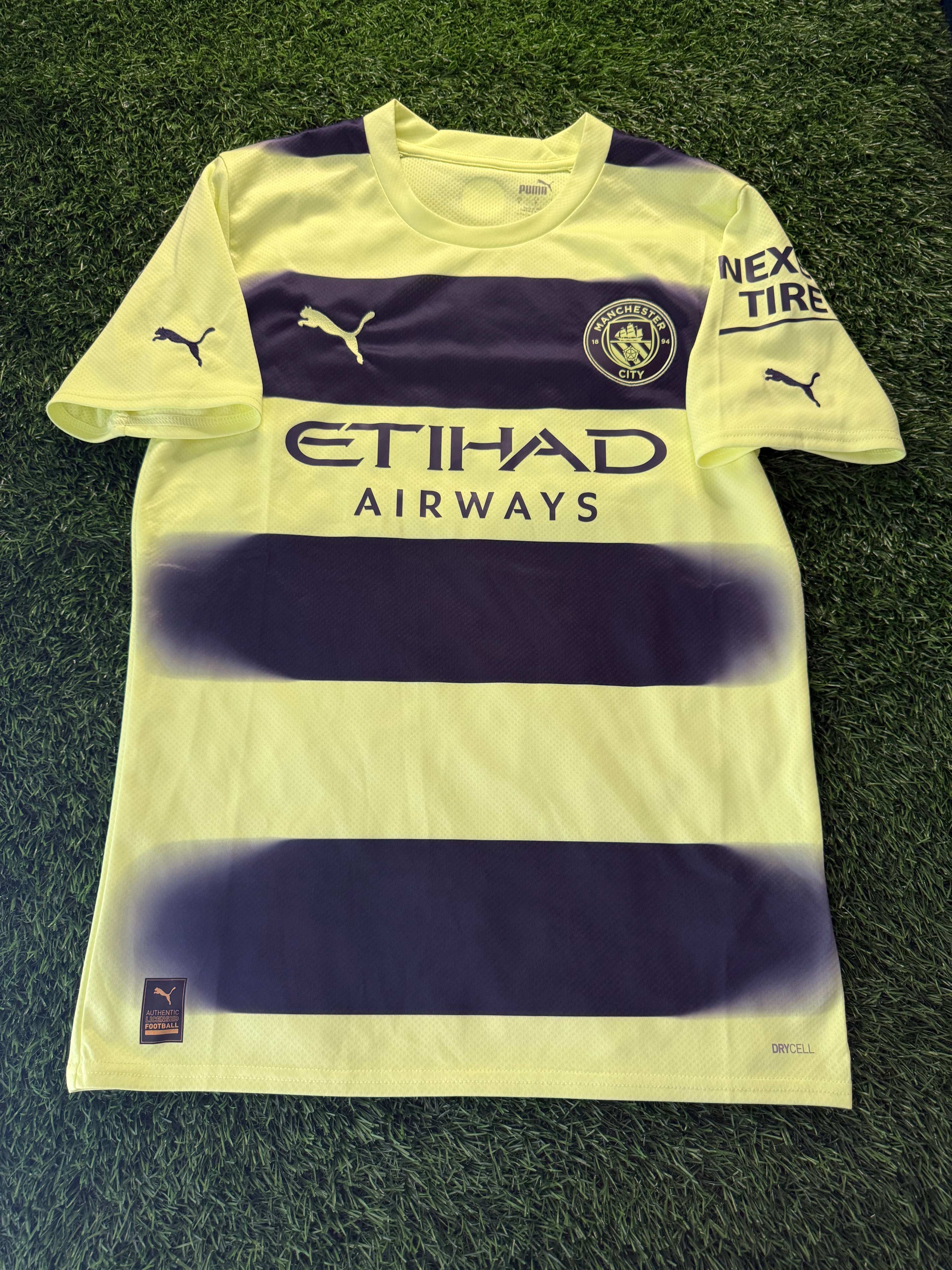 Manchester City 2022/23 Third Jersey