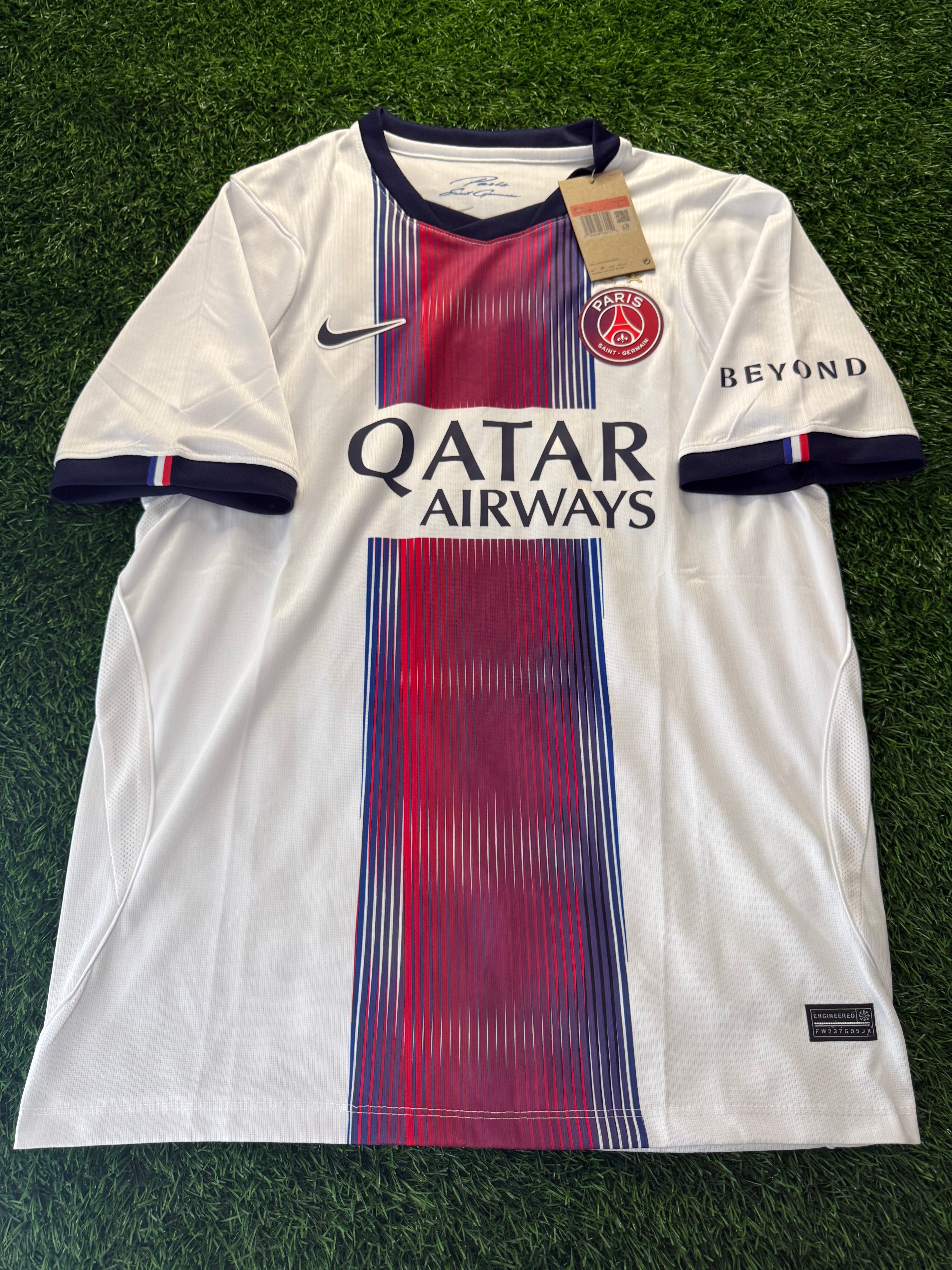 Paris Saint-Germain 2026/27 Away Jersey