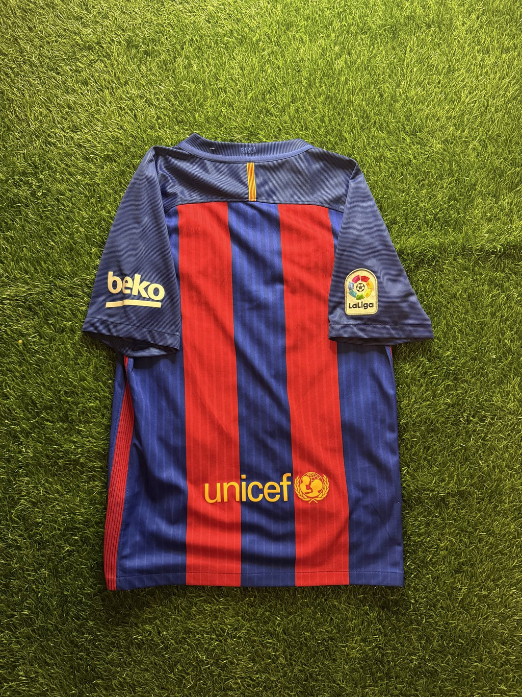 FC Barcelona 2016/17 Home Jersey