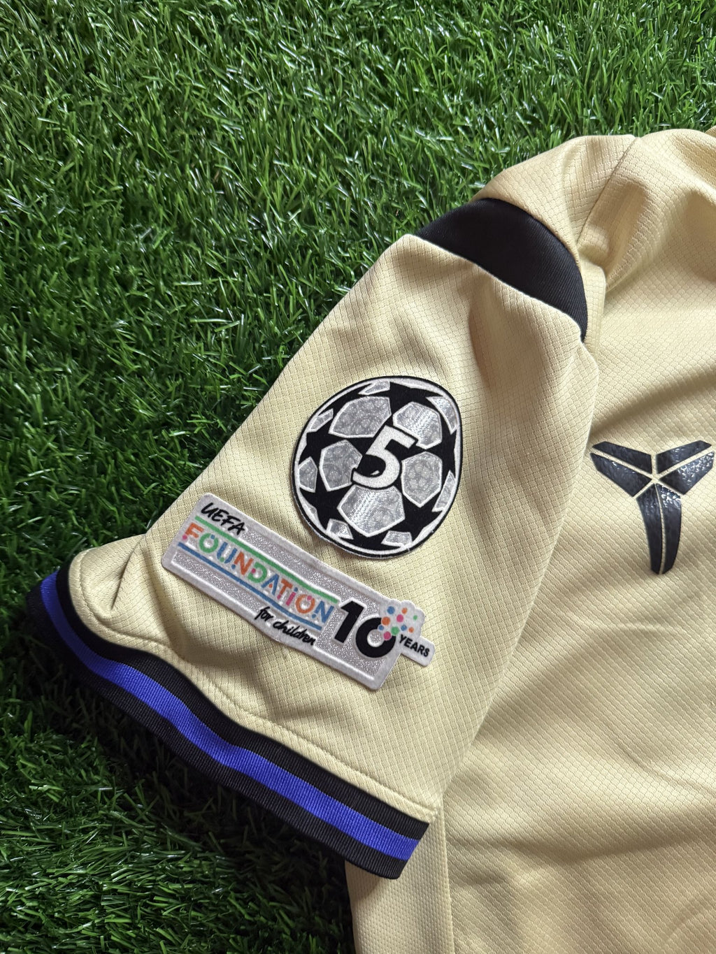 FC Barcelona 2025/26 Third Jersey – Lamine Yamal #10