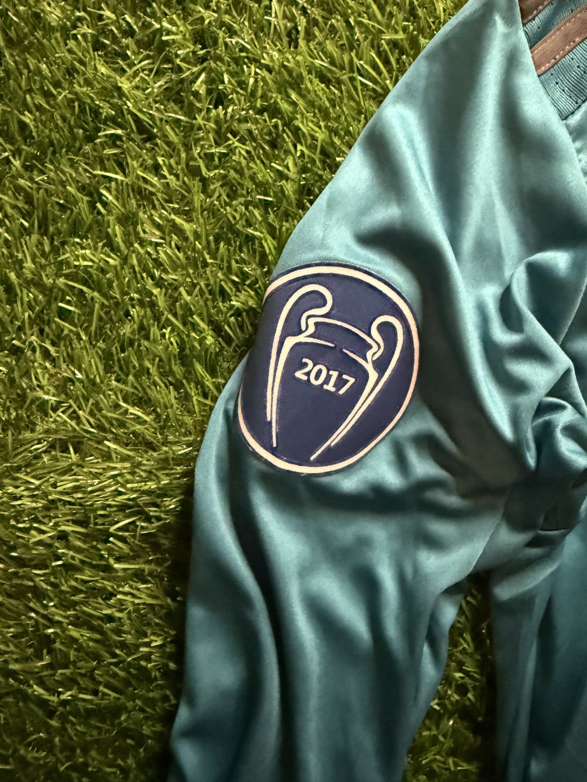 Real Madrid 2017/18 Third Long Sleeve Jersey – Marcelo #12