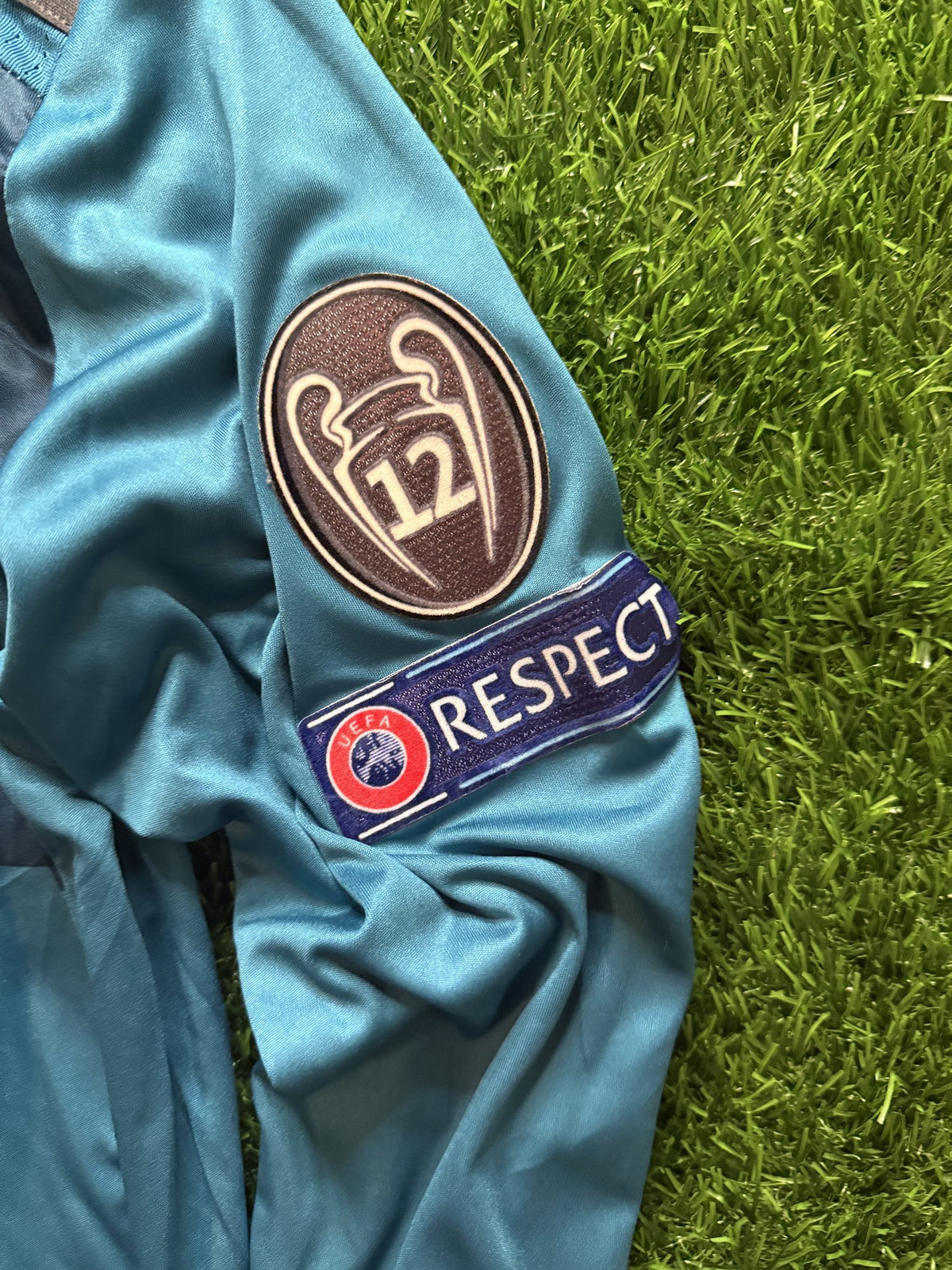 Real Madrid 2017/18 Third Long Sleeve Jersey – Marcelo #12