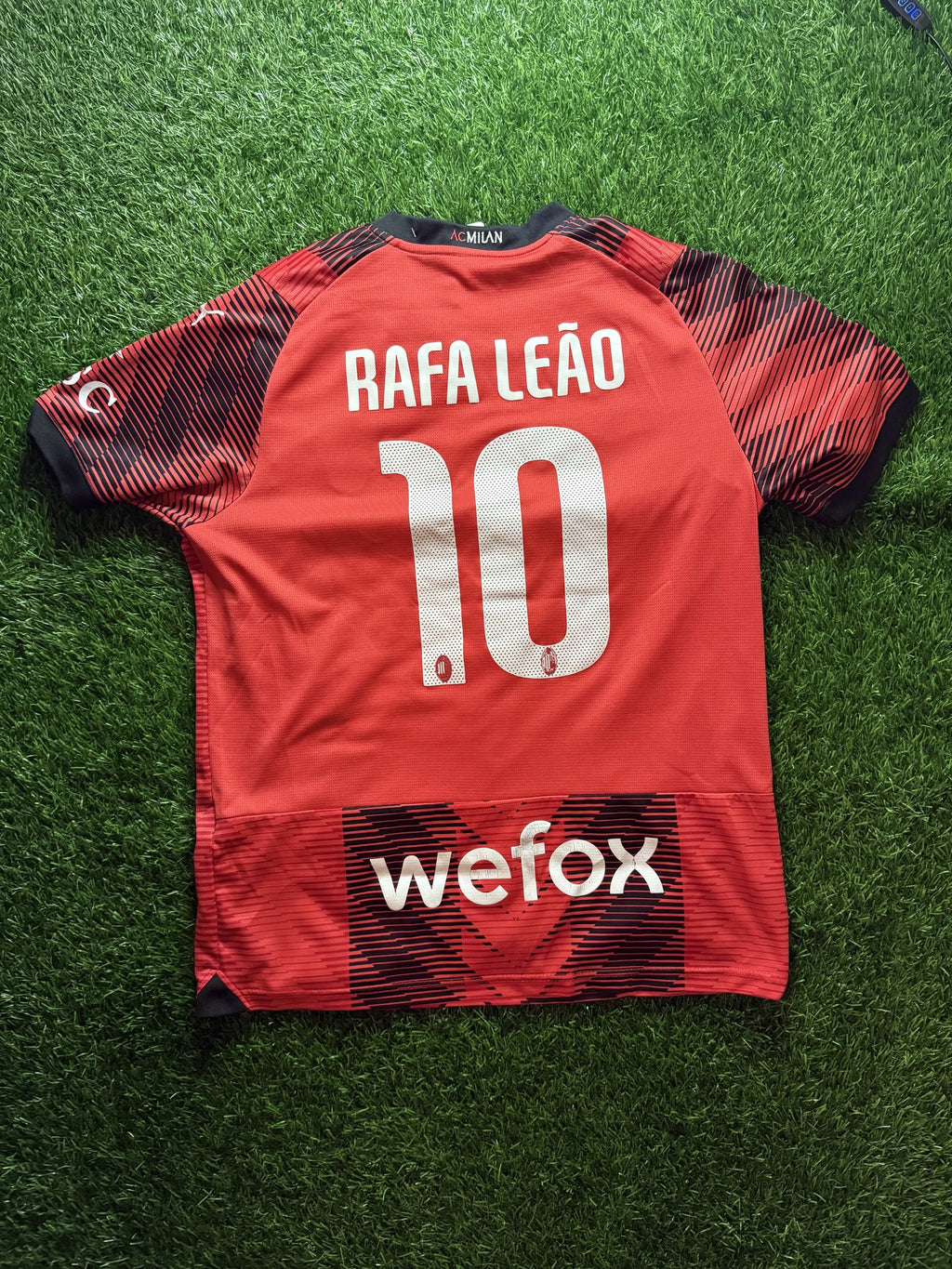 AC Milan 2023/24 Home Jersey – Leão #10 (UCL Patch)