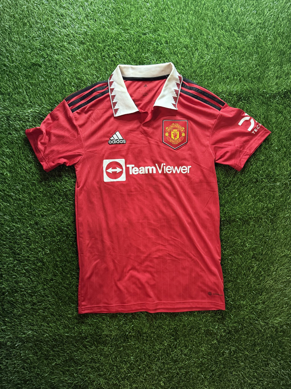 Manchester United 2022/23 Home Jersey (White Collar)