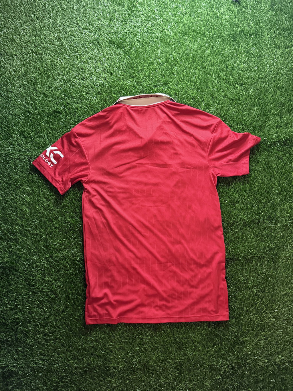 Manchester United 2022/23 Home Jersey (White Collar)