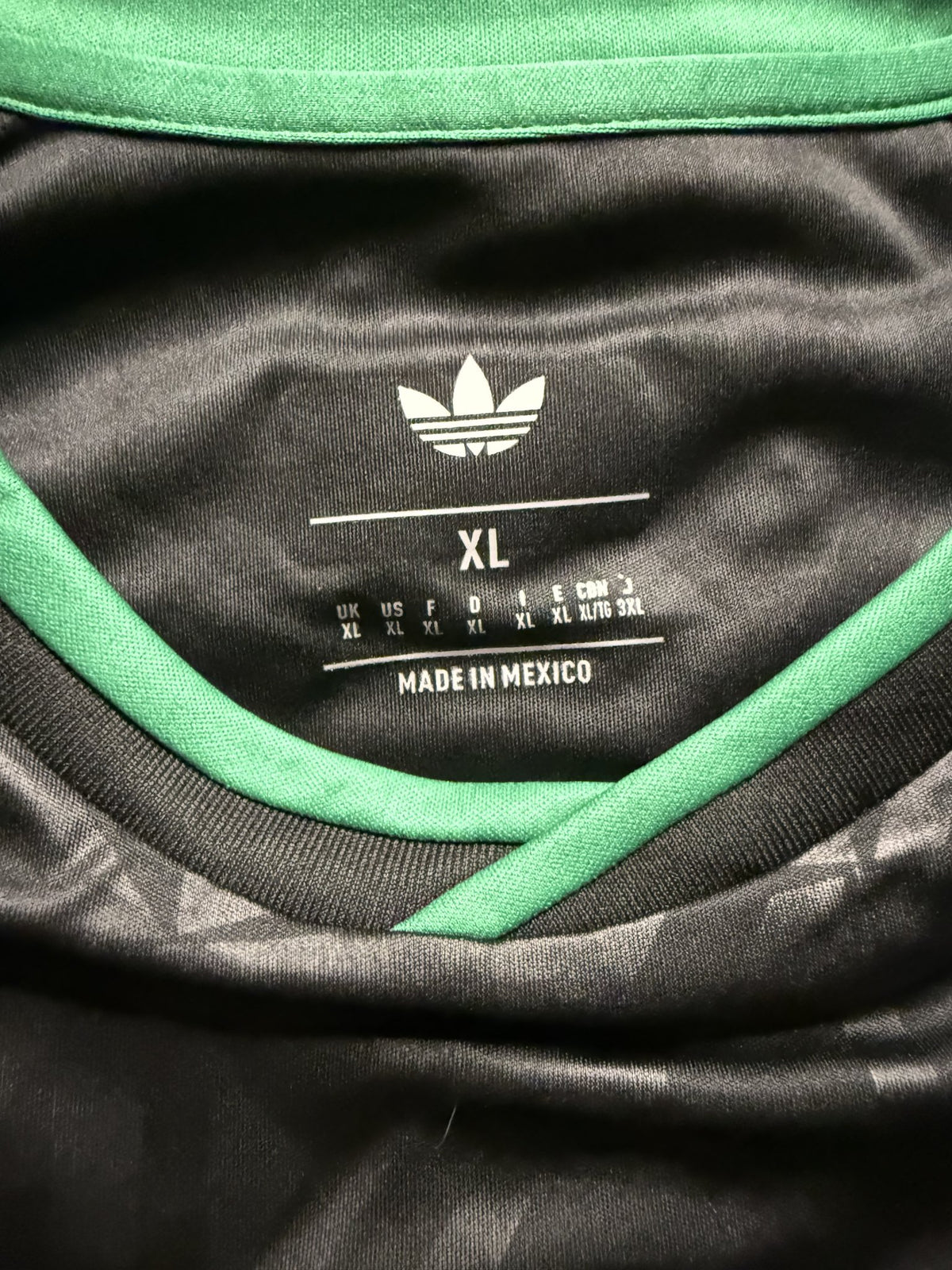 Mexico 2026 Black Jersey – Giménez
