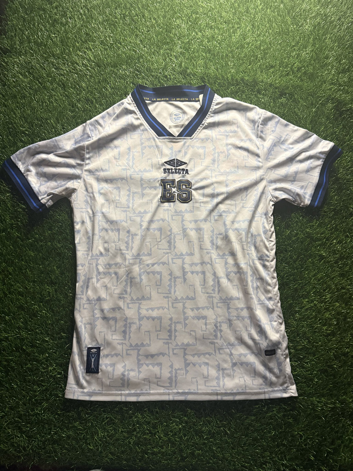 El Salvador White Jersey