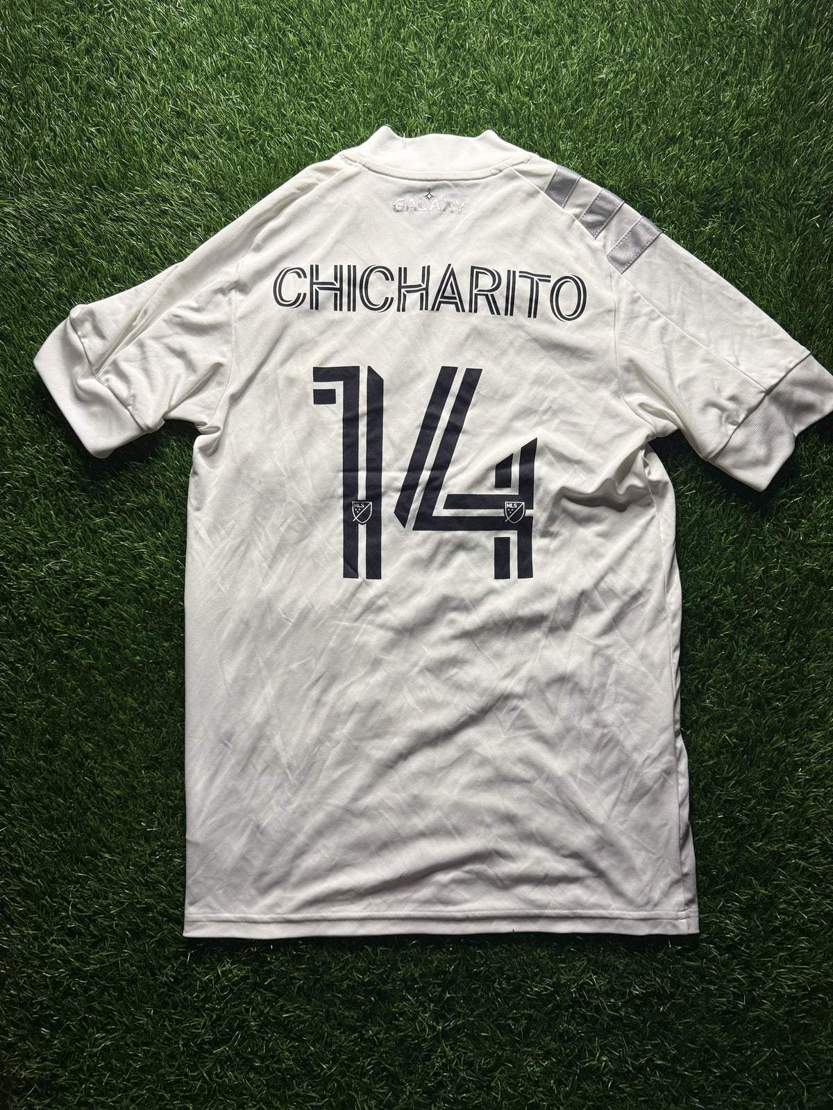 LA Galaxy Jersey – Chicharito