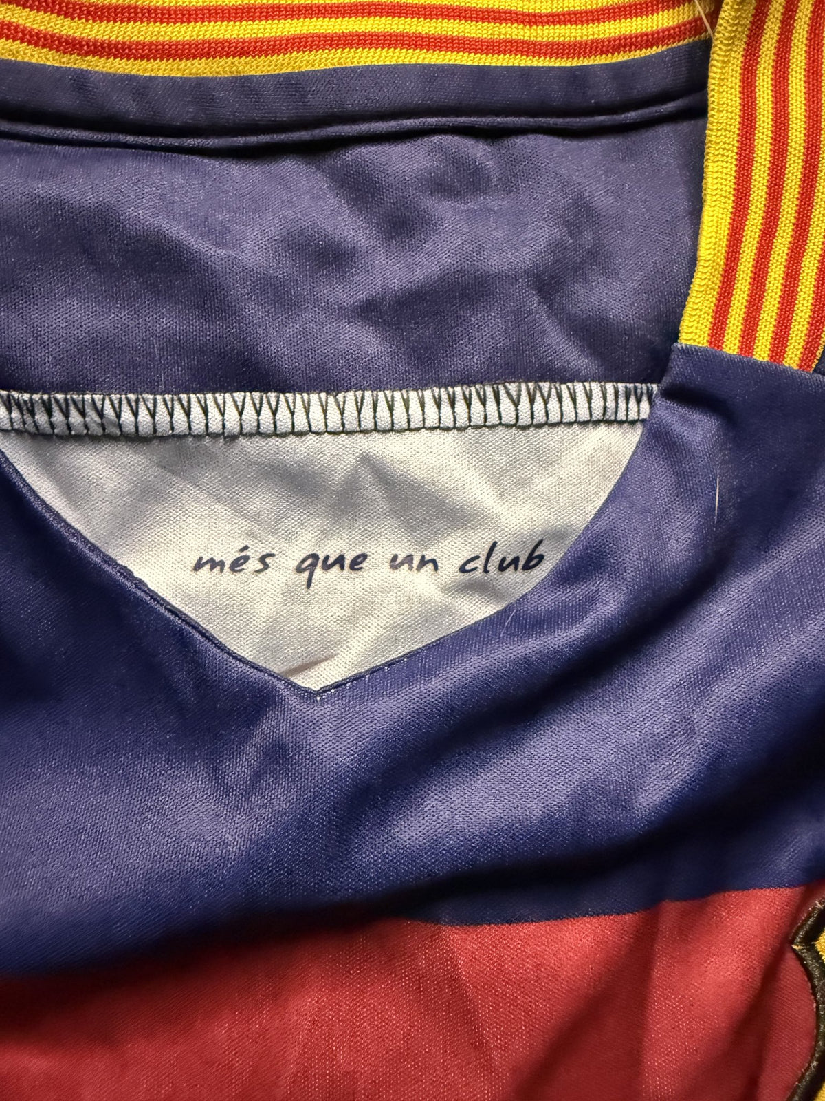 FC Barcelona 2015/16 Home Jersey – Suárez