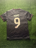 Bayern Munich Black Jersey – Kane (UCL Patch)