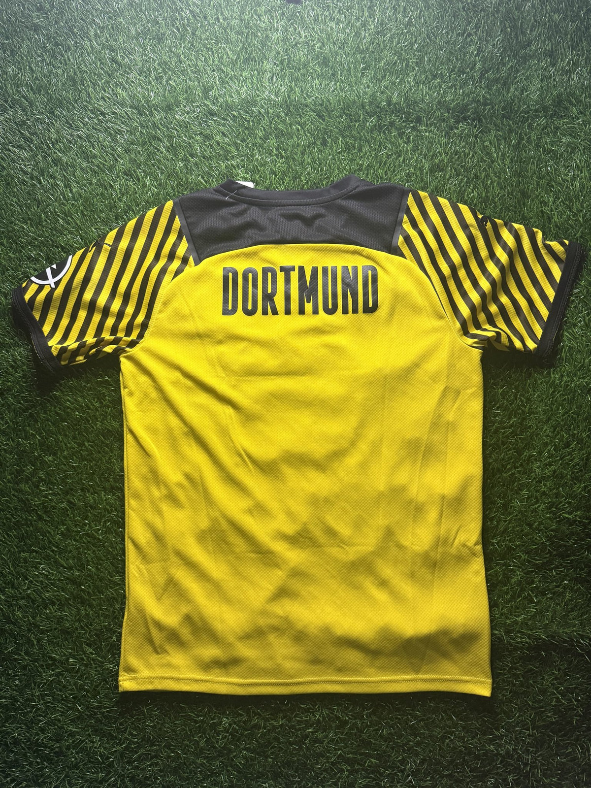 Borussia Dortmund Home Jersey (1&1 Sponsor)