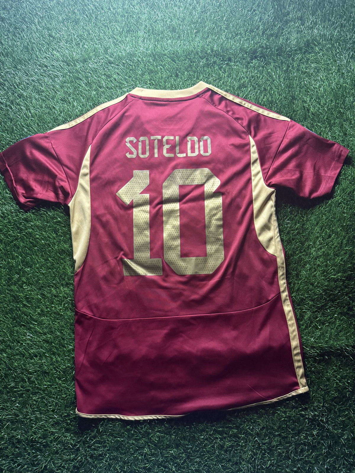 Venezuela 2024 Copa América Home Jersey – Soteldo #10