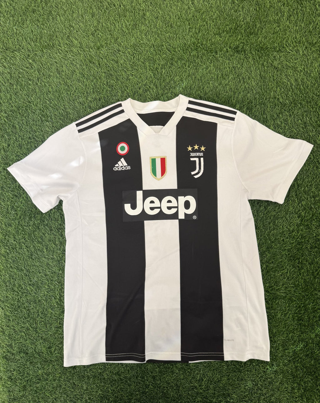 Juventus 2018/19 Home Jersey – Ronaldo #7