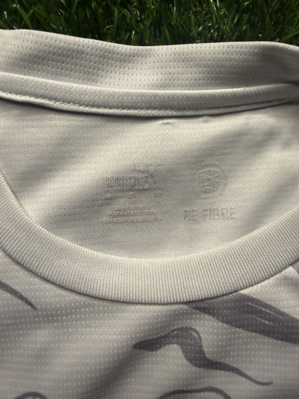 Manchester City Grey Jersey