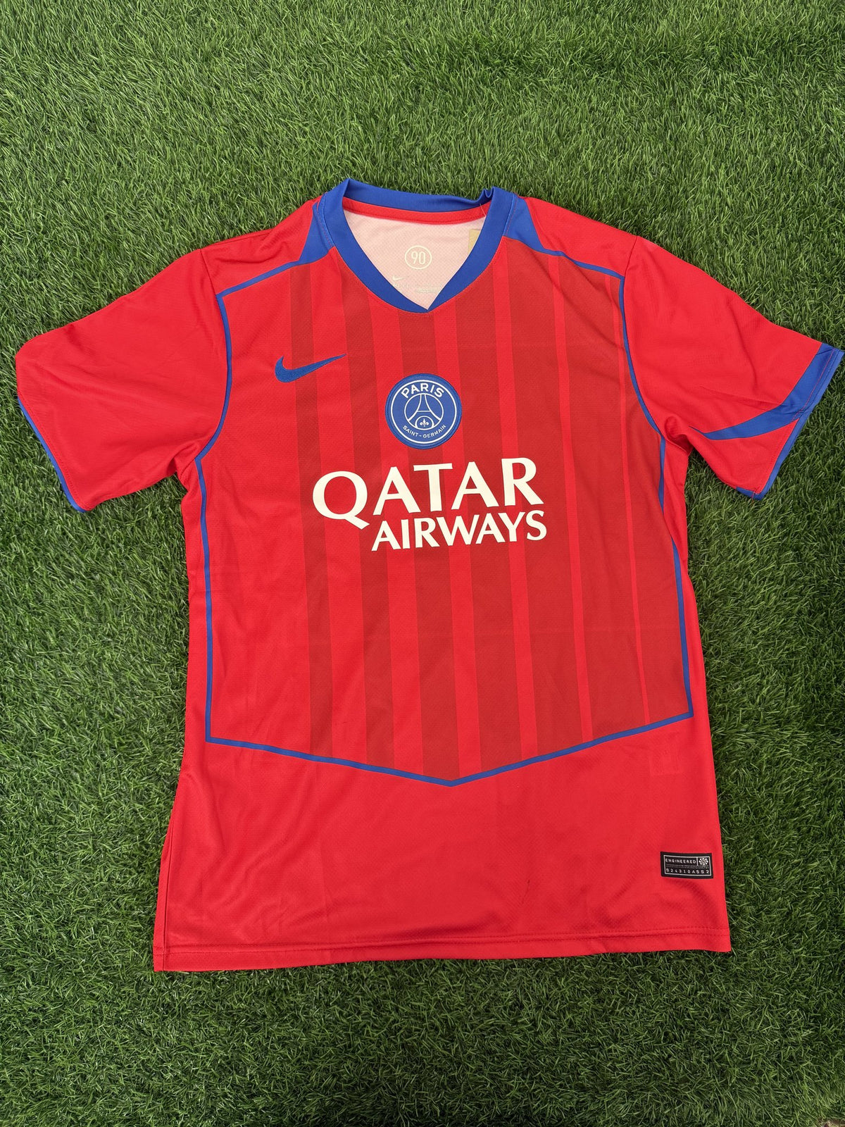 Paris Saint-Germain Red Jersey – Doué