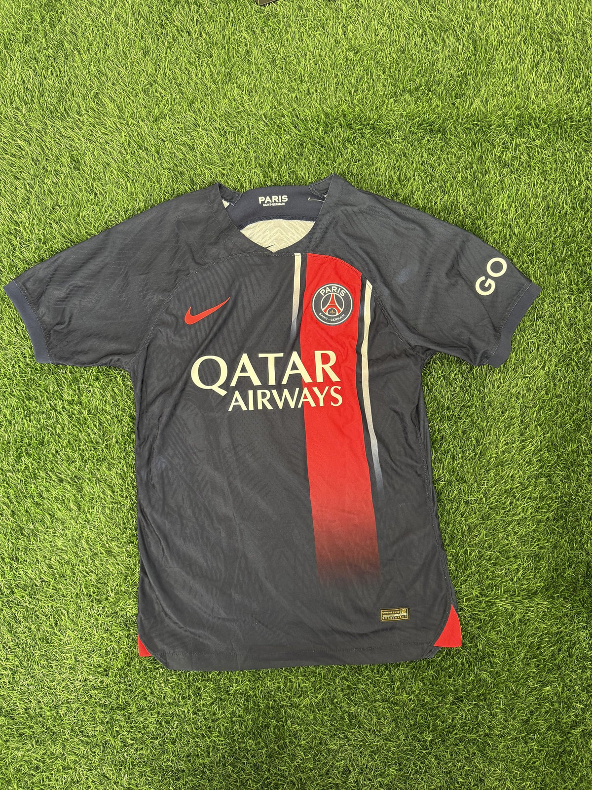Paris Saint-Germain 2023/24 Home Jersey – Mbappé #7 – Player Version