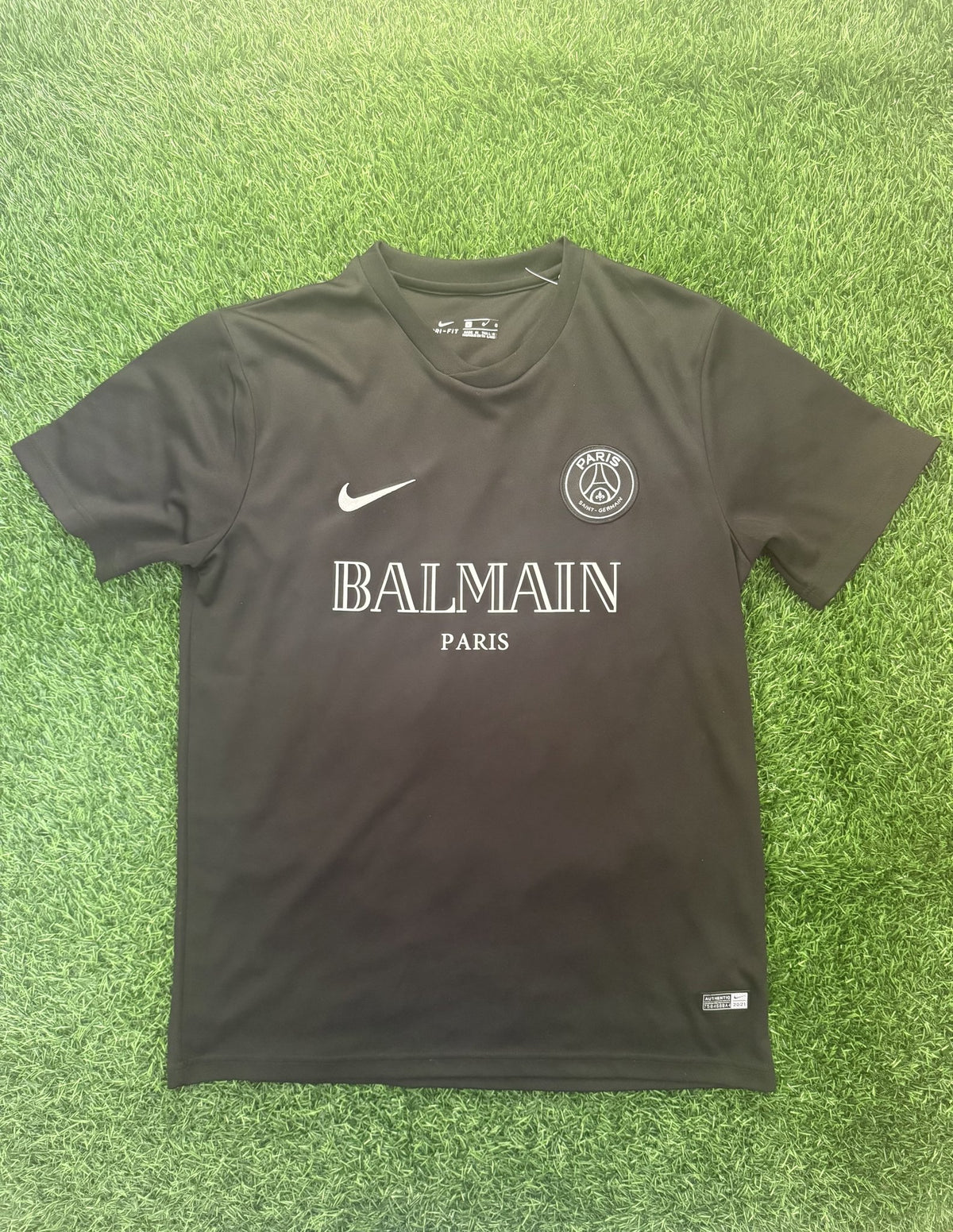 Paris Saint-Germain x Balmain Jersey