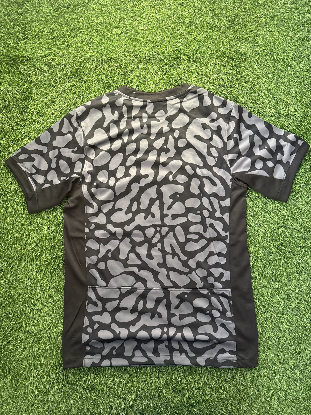 Paris Saint-Germain Black Leopard Print Jersey