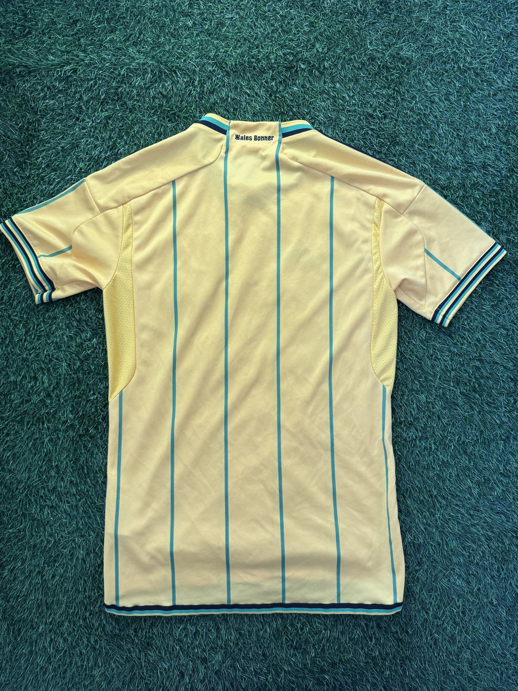 Jamaica Yellow Striped Jersey