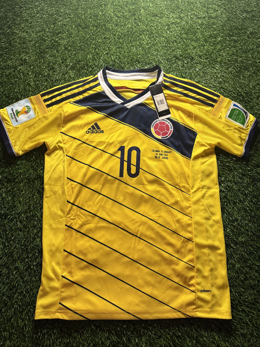 Colombia 2014 World Cup Jersey – James Rodríguez