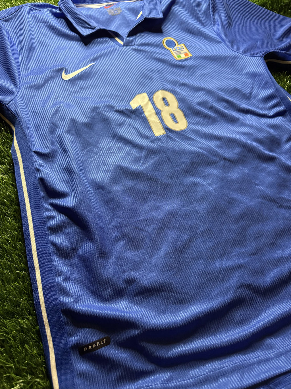 Italy Retro Jersey – Baggio