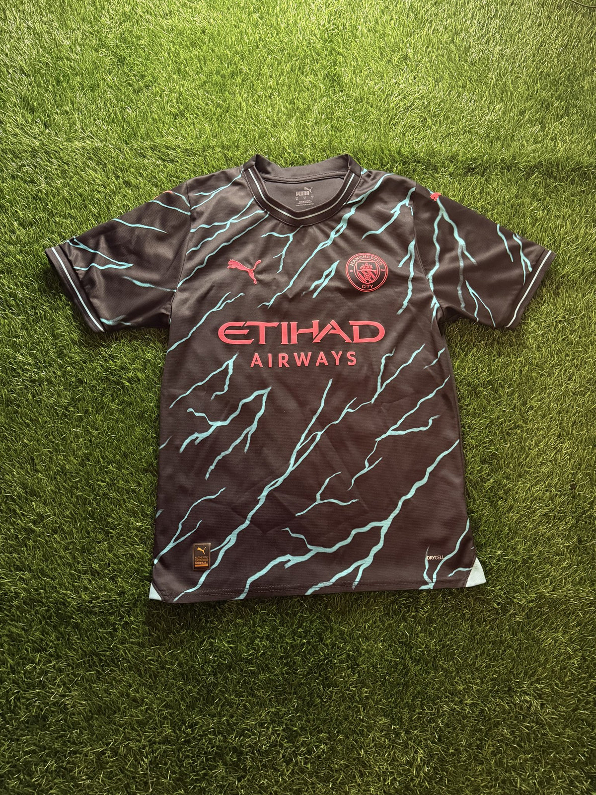 Manchester City 2025/26 Third Jersey