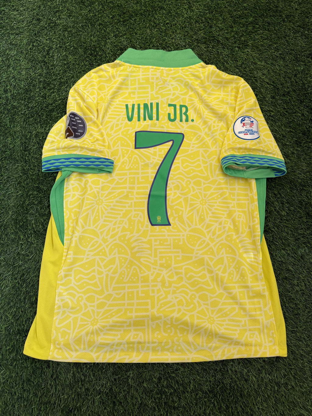Brazil Home Jersey with Copa América Patches – Vinícius Jr.