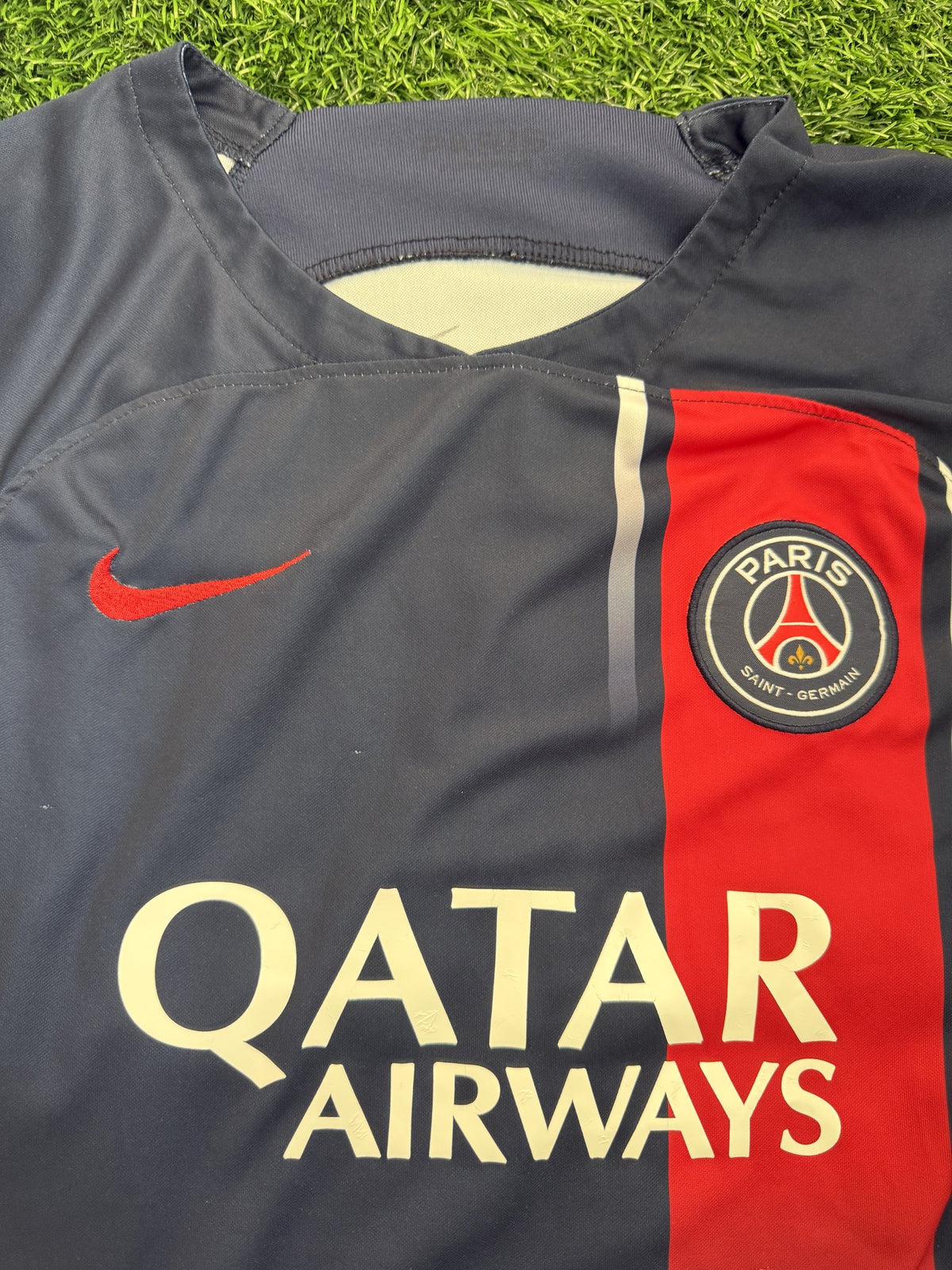 Paris Saint-Germain 2023/24 Home Jersey – Mbappé #7