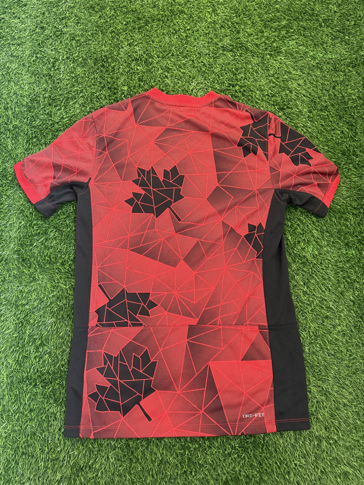 Canada Training Top