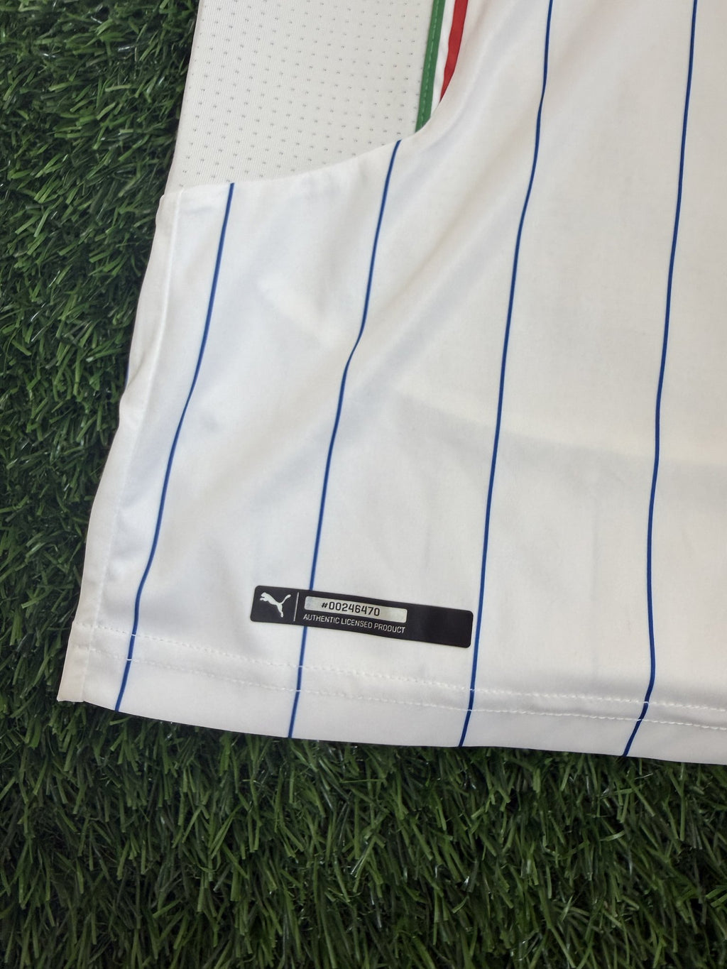 Italy Retro White Away Jersey