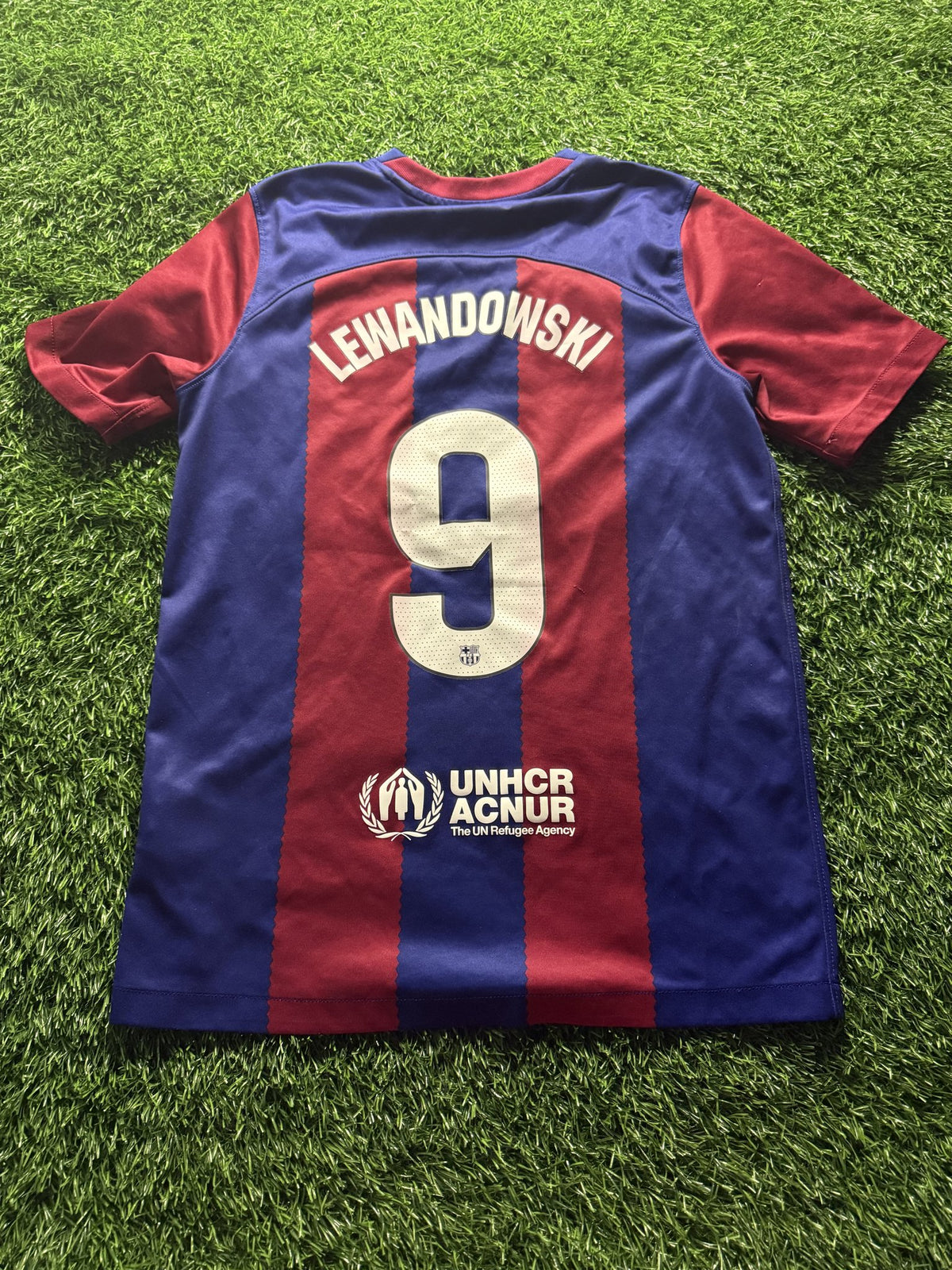 FC Barcelona 2023/24 Home Jersey – Lewandowski #9 (Youth)