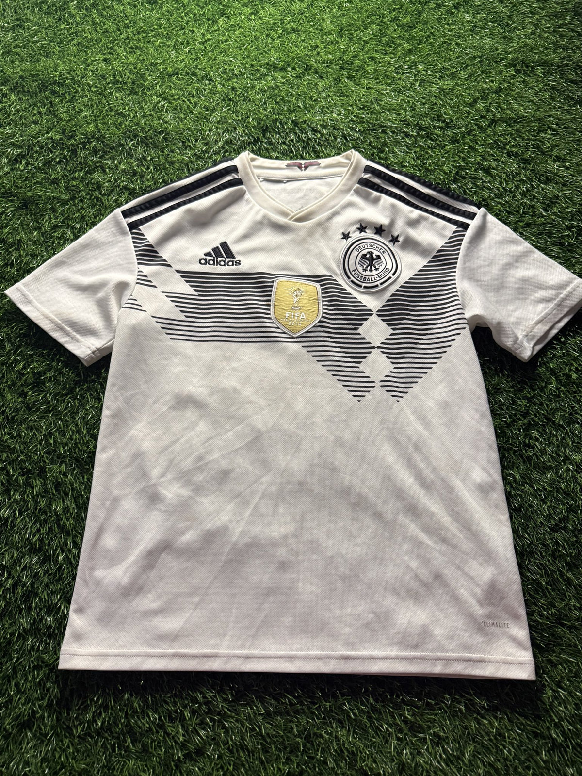 Germany 2018 World Cup Home Jersey (Youth)