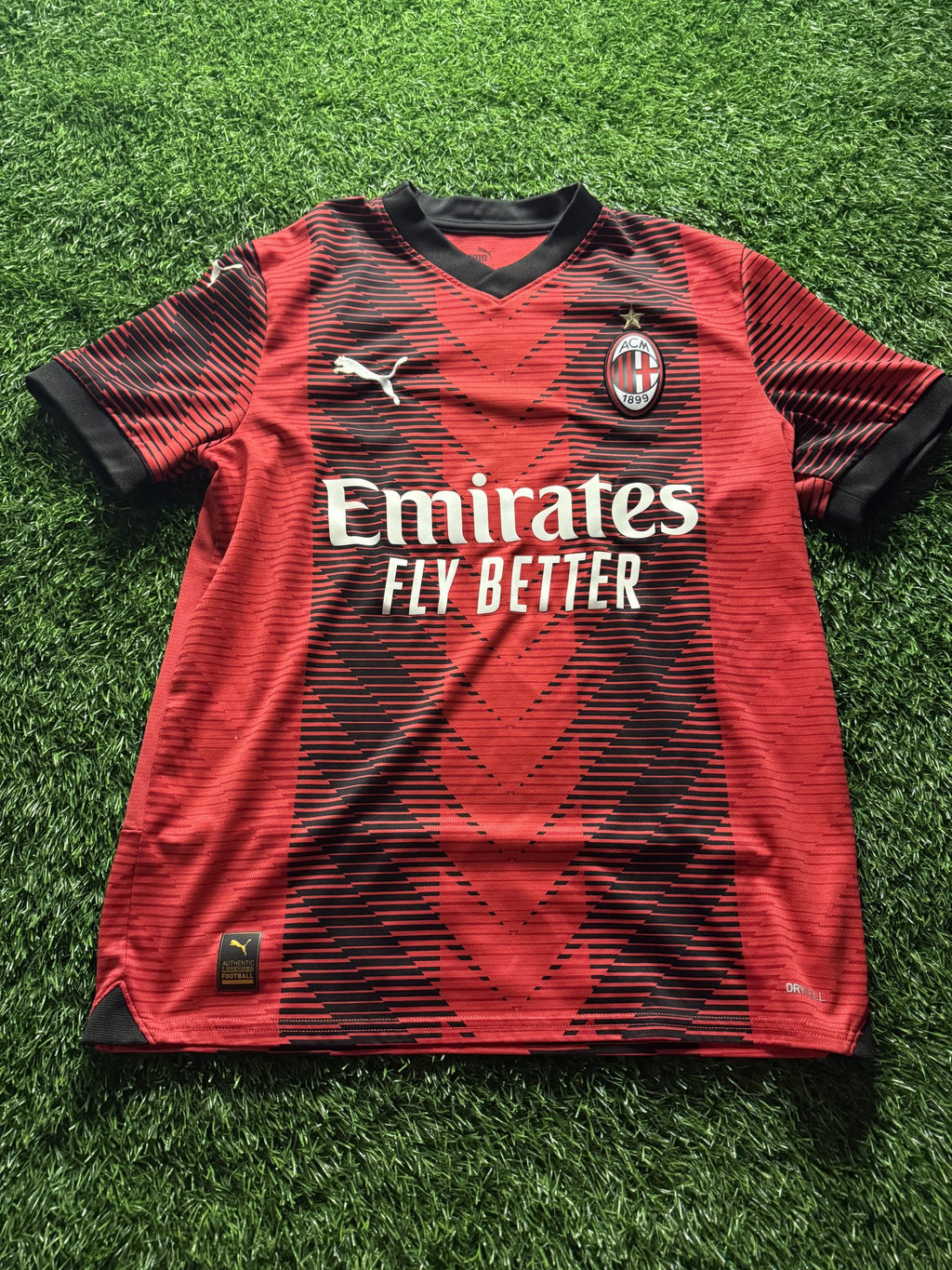 AC Milan 2023/24 Home Jersey