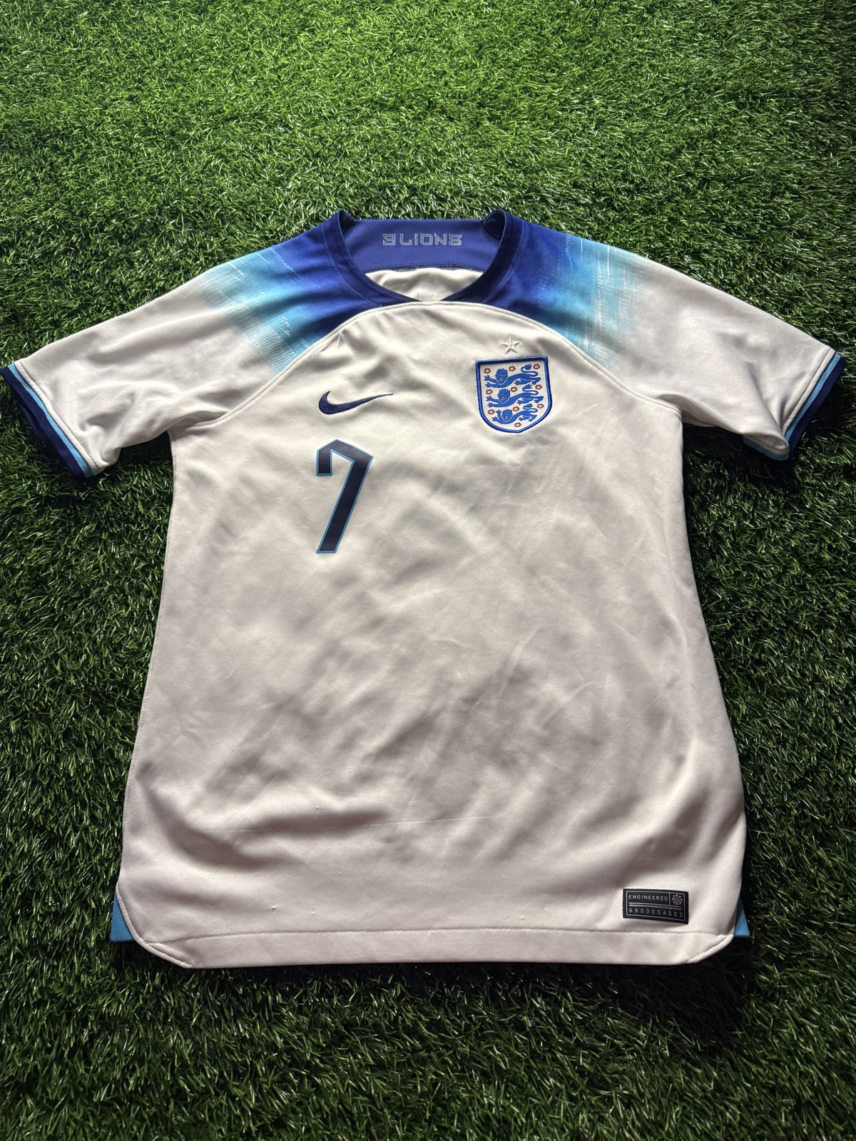 England 2022 World Cup Home Jersey – Grealish #7 (Youth)
