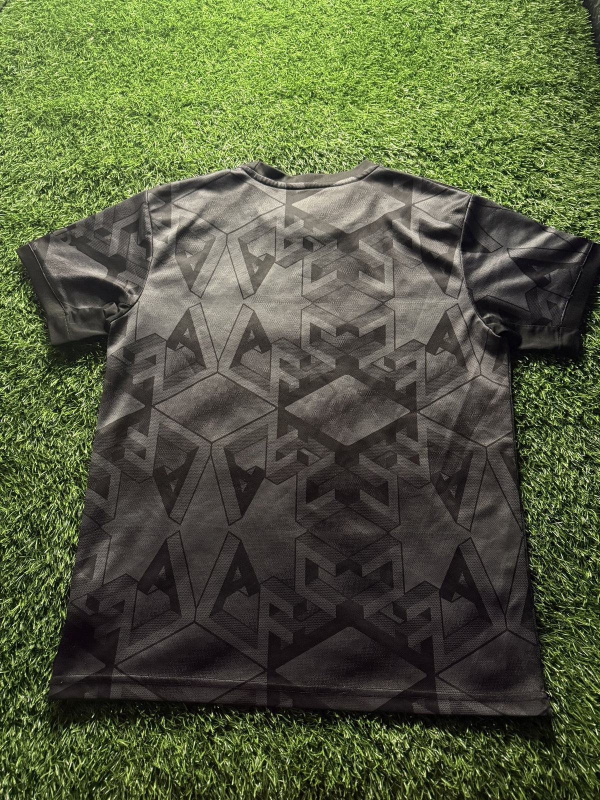 Arsenal 2023/24 Away Jersey