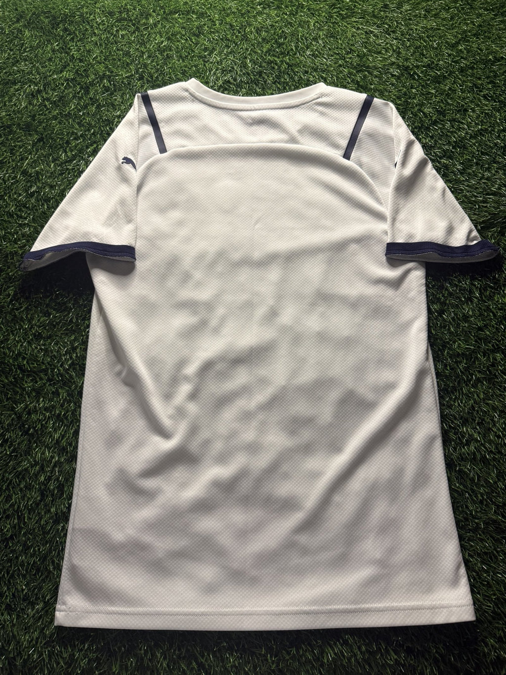 Italy 2021 away jersey back