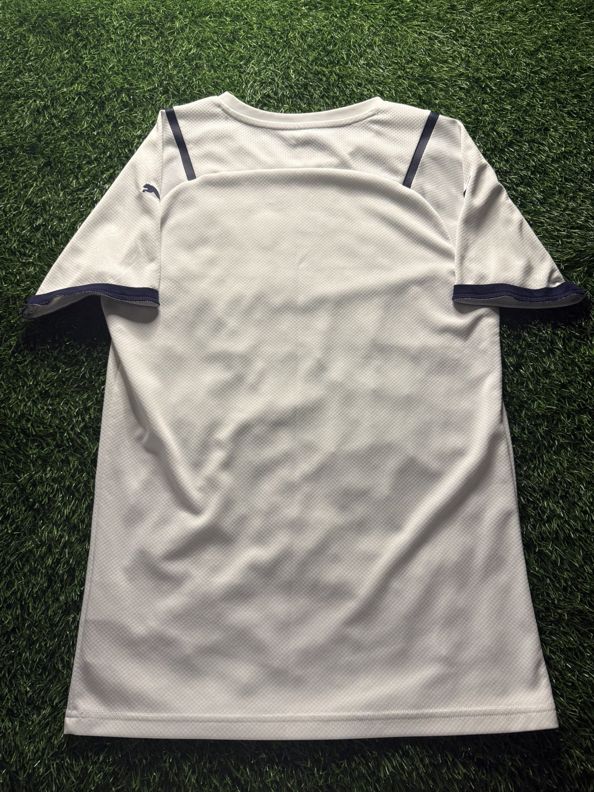 Italy 2021 away jersey back